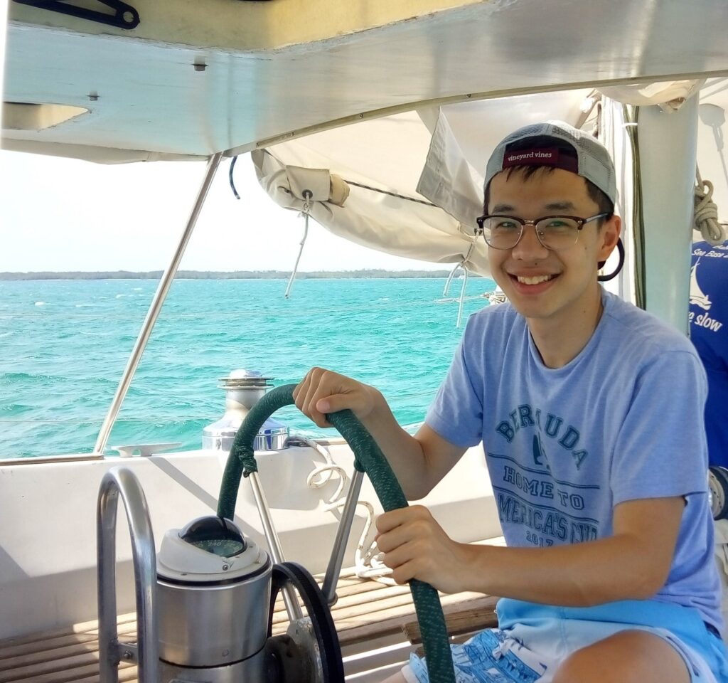 Sailing on Kiskeedee - A Learning Adventure for College Students